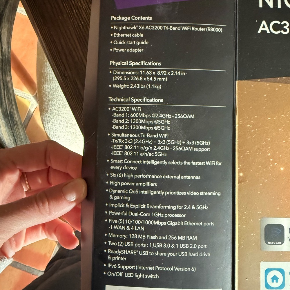Netgear AC3200 Tri-Band WiFi Router - Picture 3 of 4